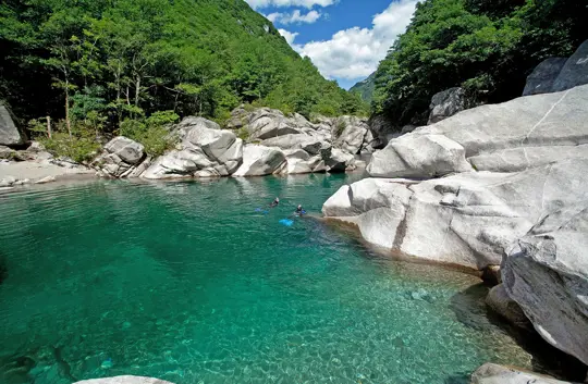 location_verzasca_001.jpg